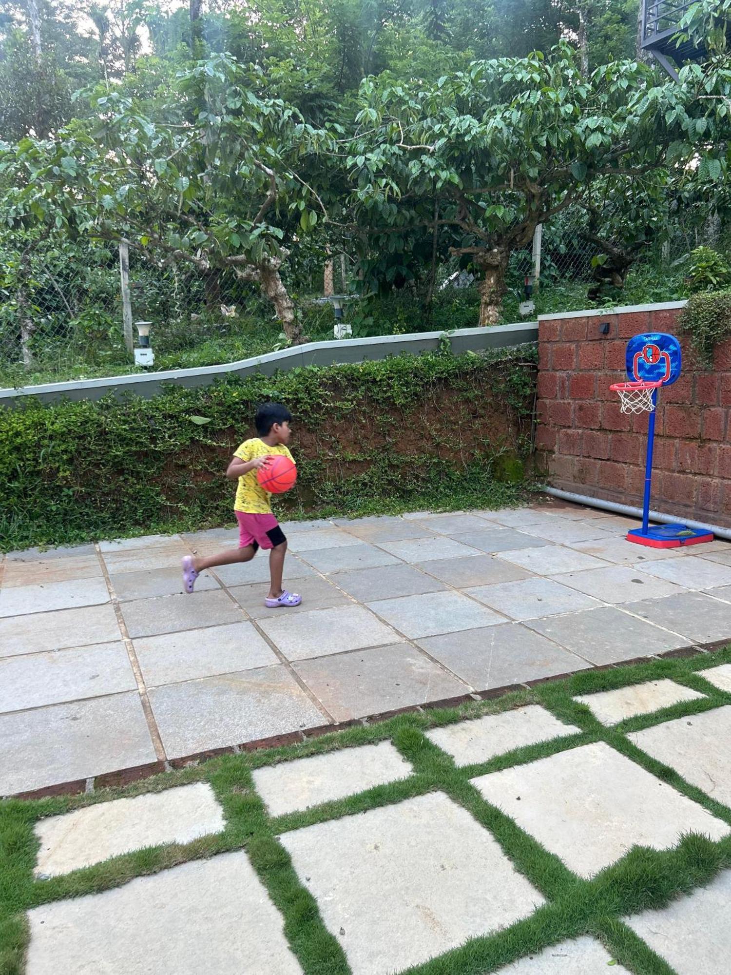 Sylvan Resort Wayanad Luaran gambar